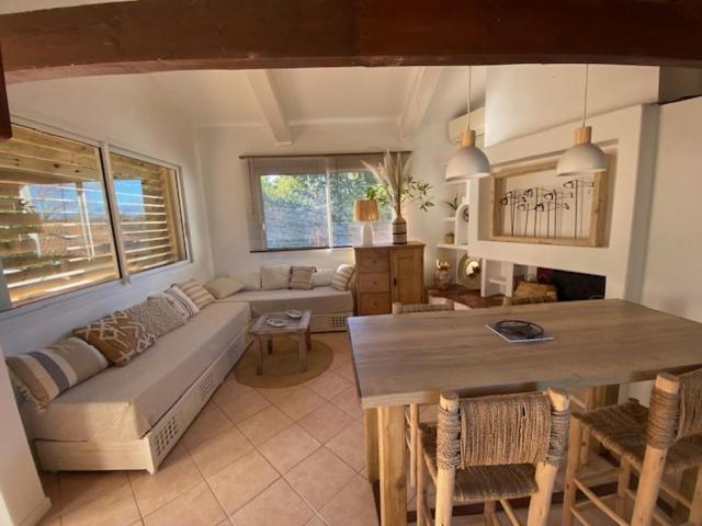 Villa Petit Mas Calme Typique Du Sud ! à Valergues Extérieur photo